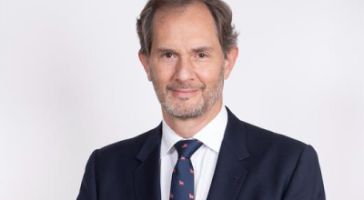 8Conversatorio: ¿Cómo protejo mis ahorros en tiempos complejos?